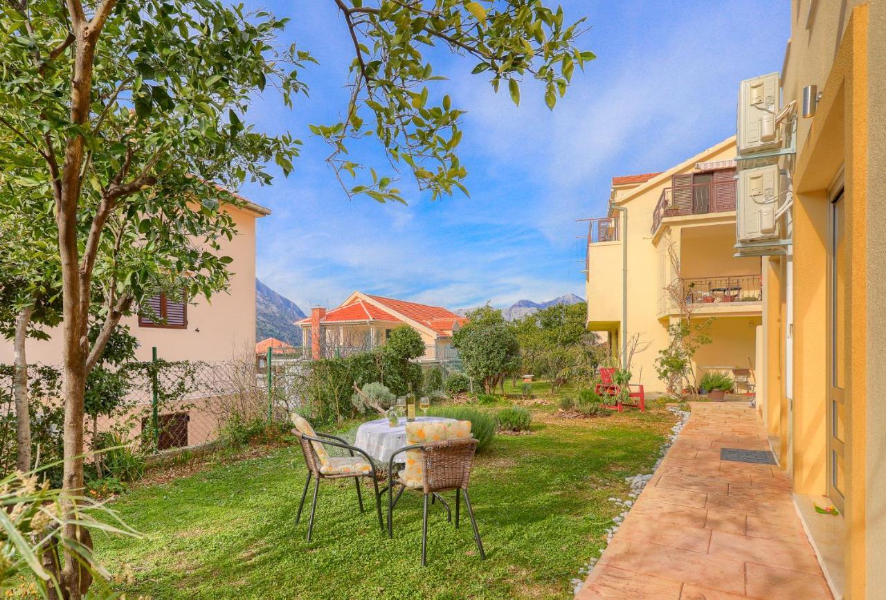 Apartment Castellino Kotor Exteriör bild